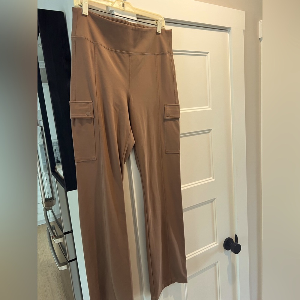 Athleta Delancey cargo pull on pant size Large Tall